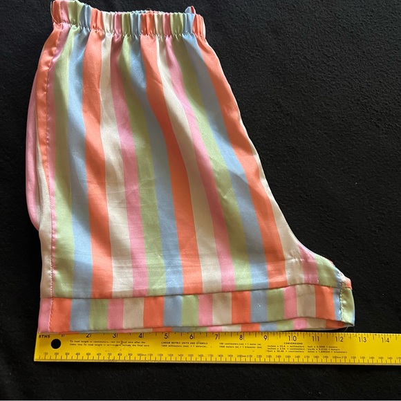 BOOHOO Women’s Satin Pajama Set Long Sleeve Top and Shorts Size 6 Medium - Picture 13 of 16